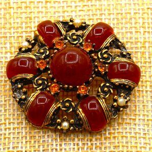 Vintage Amber Colored Cabachons Orange Cut Glass Faux Pearl Gold Plated Brooch